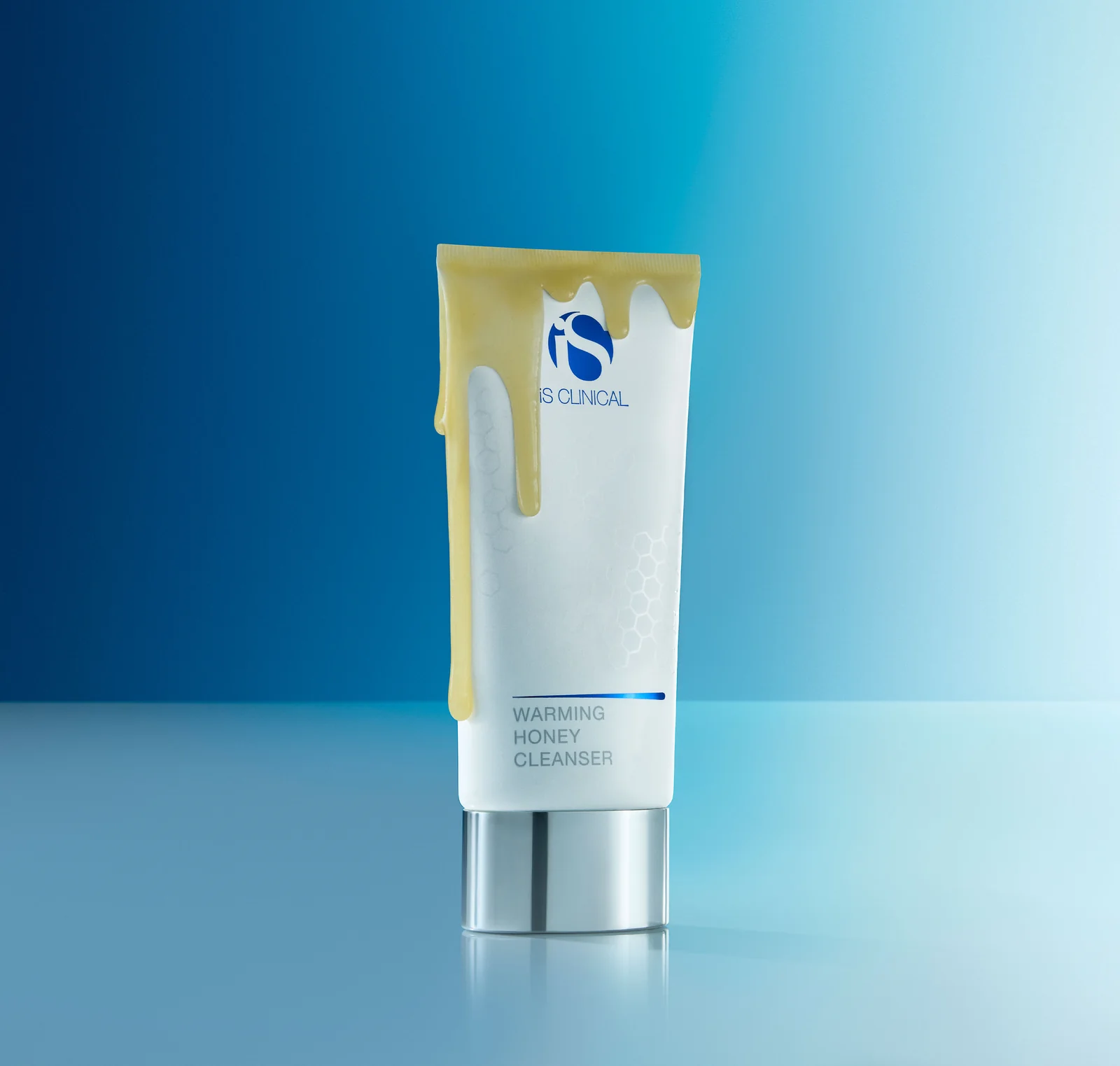 iS Clinical Warming Honey Cleanser